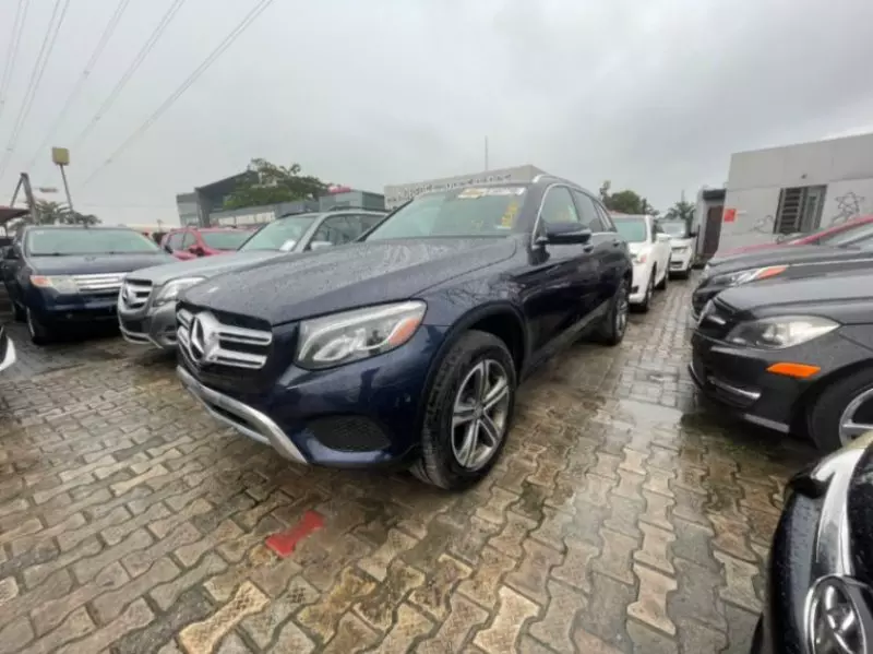 Mercedes-Benz GLC 300 - 2017