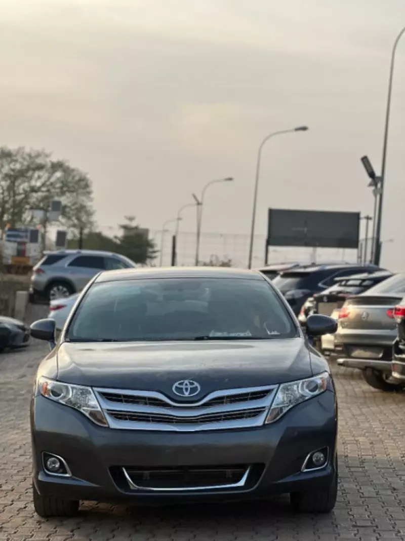 Toyota Venza   - 2009