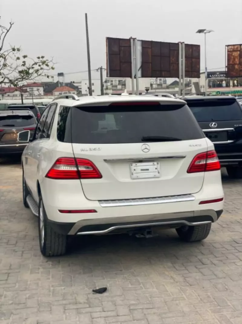Mercedes-Benz ML-Class   - 2014
