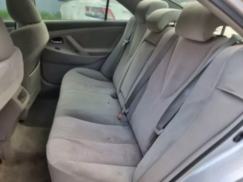Toyota Camry   - 2011