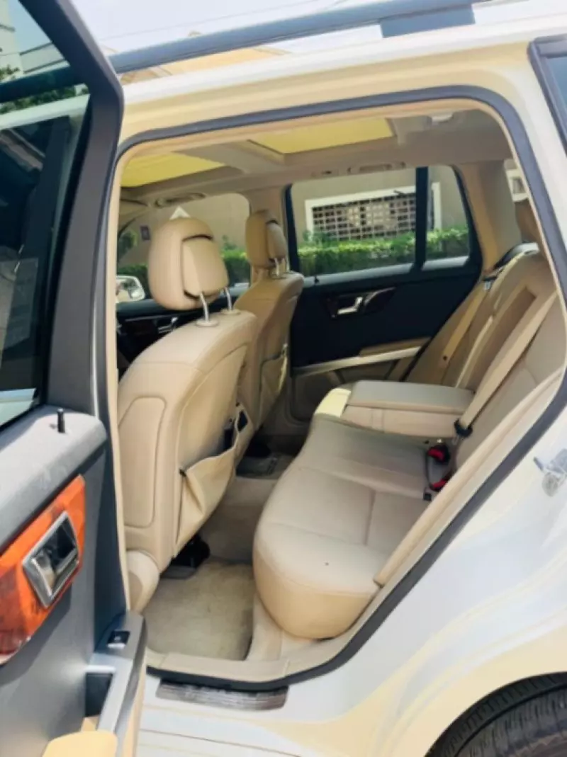 Mercedes-Benz GLK 350   - 2010