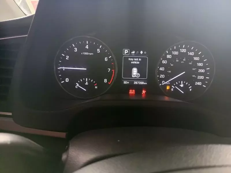 Hyundai Elantra   - 2017