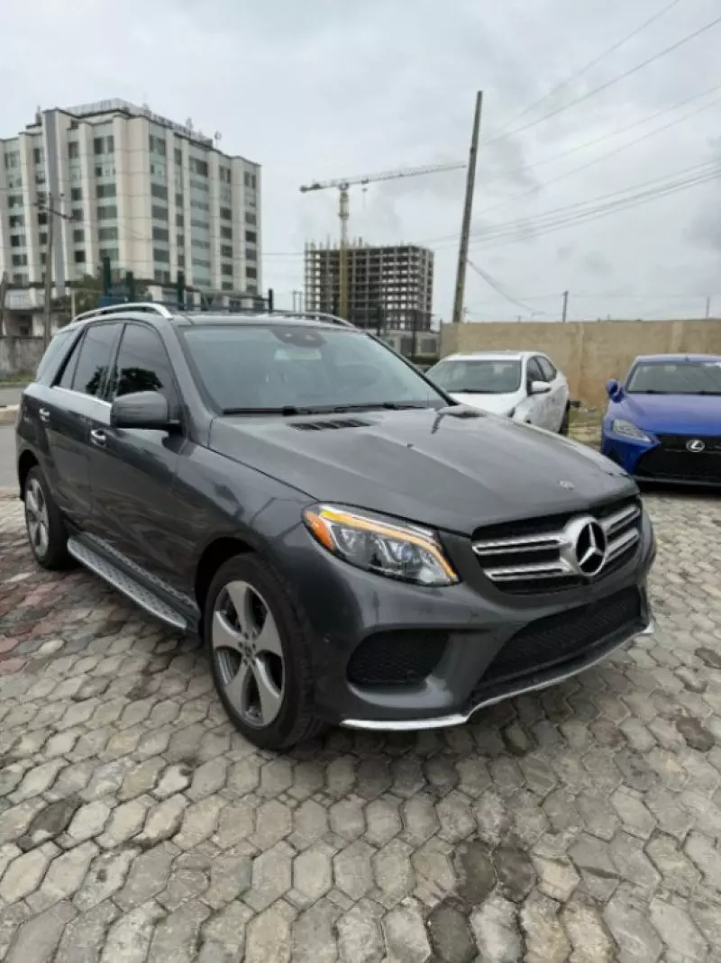 Mercedes-Benz GLE 350   - 2017