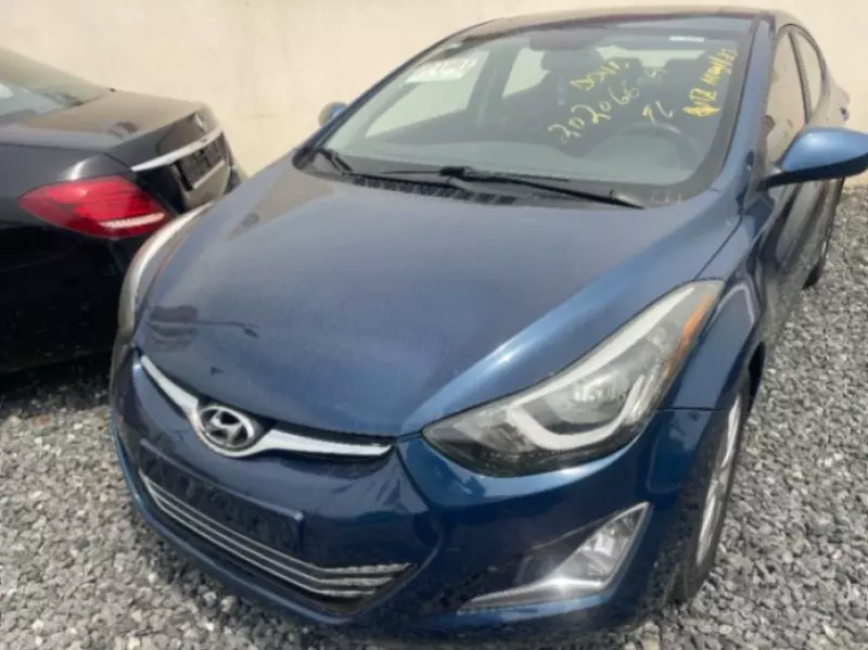 Hyundai Elantra   - 2016
