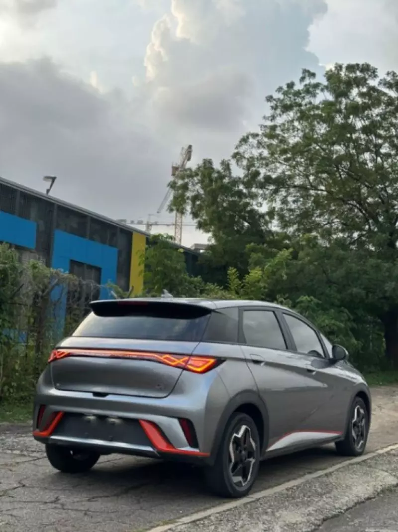 BYD SHARK 6 - 2022