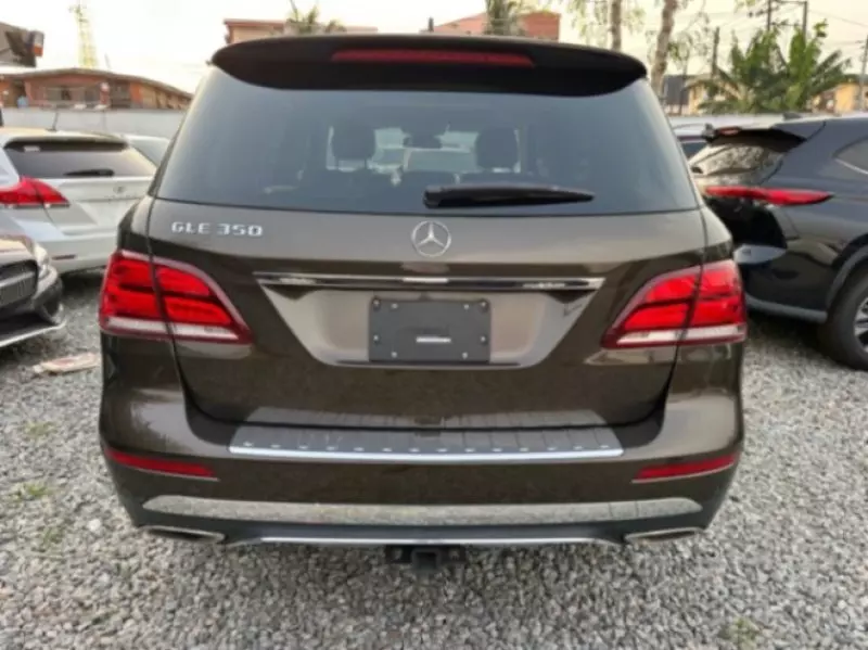 Mercedes-Benz GLE 350   - 2016
