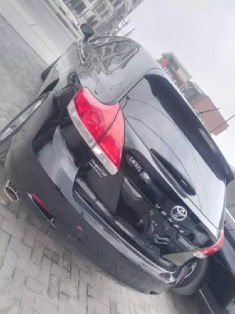 Toyota Venza   - 2010