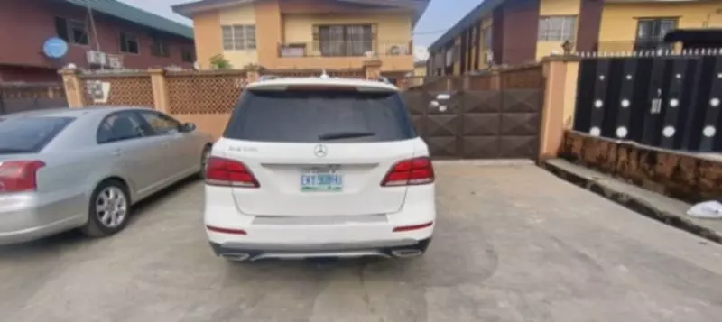 Mercedes-Benz GLE 350   - 2016