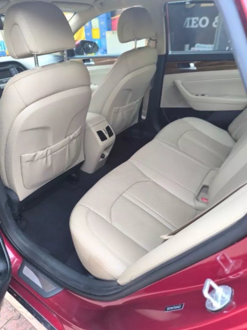 Hyundai Sonata   - 2015