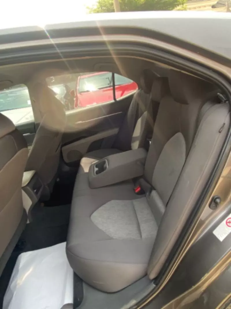 TOYOTA Camry - 2018