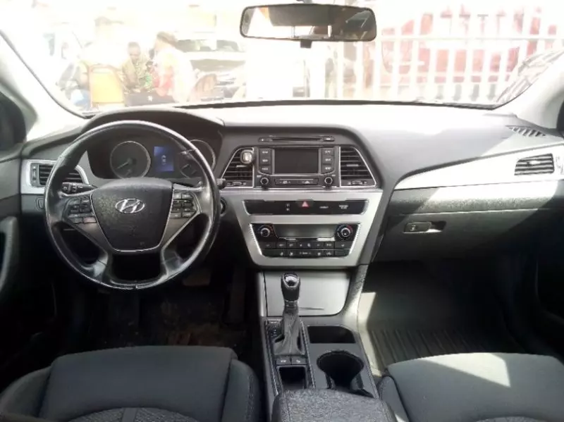 Hyundai SONATA 2,0L BVA GL   - 2017