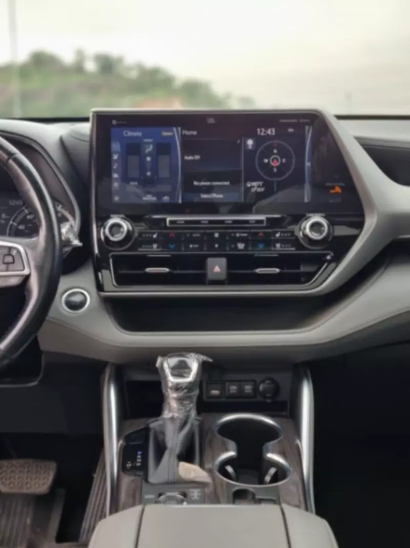 TOYOTA Highlander - 2020