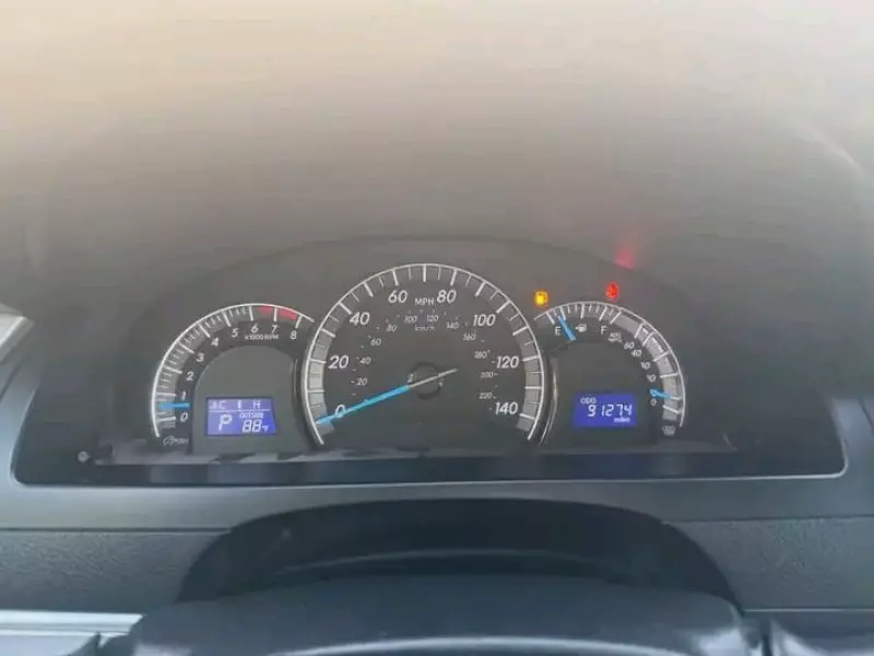 Toyota Camry   - 2014