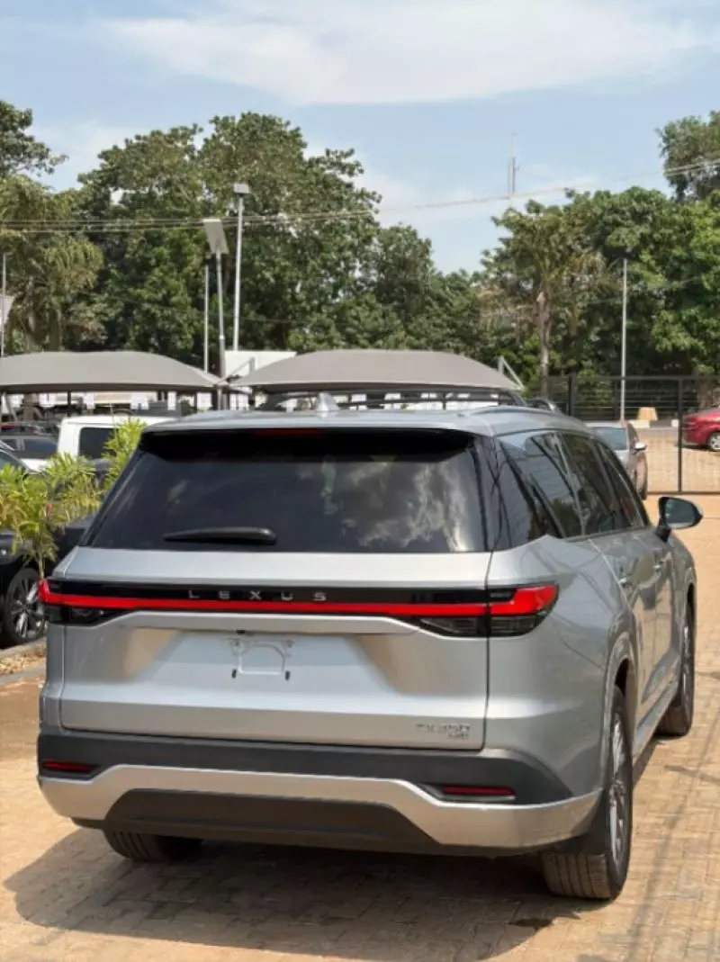 Lexus TX 350   - 2024