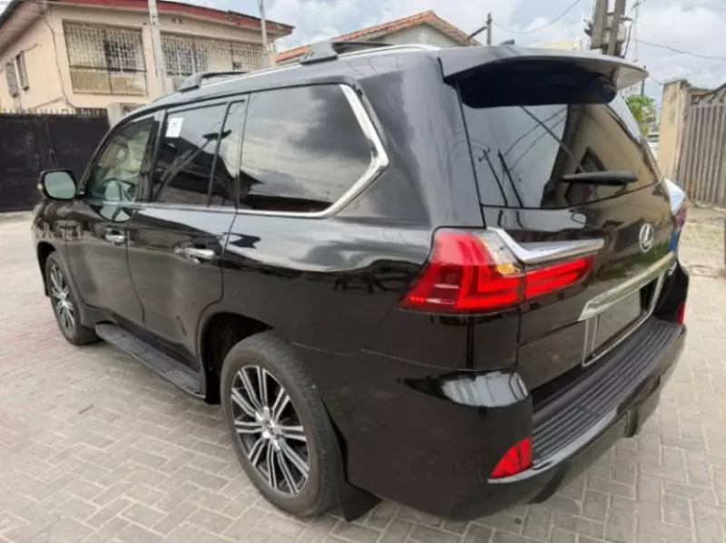 Lexus RX   - 2018