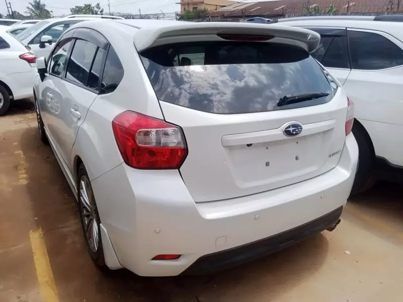 Subaru Impreza   - 2016