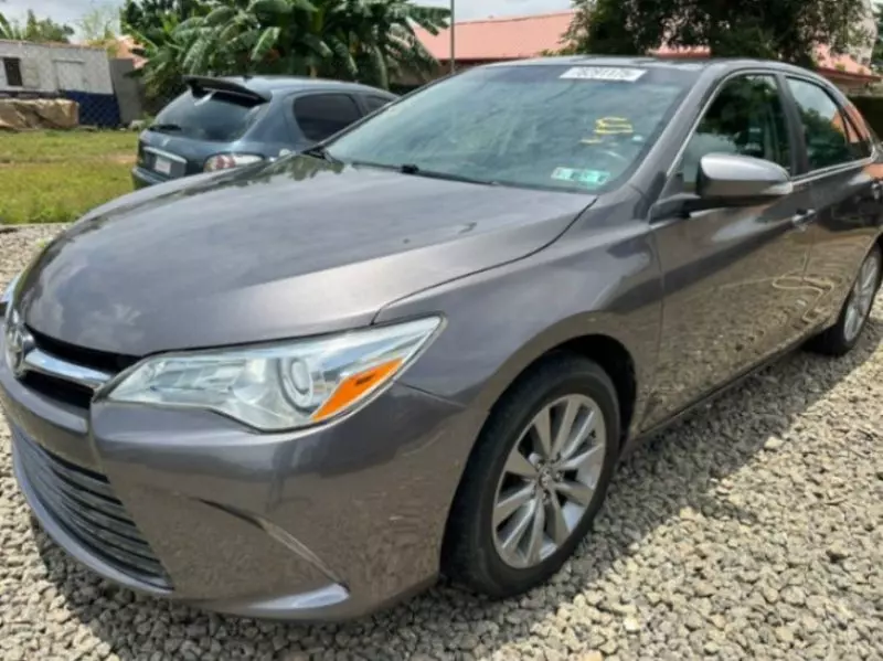 TOYOTA Camry   - 2017