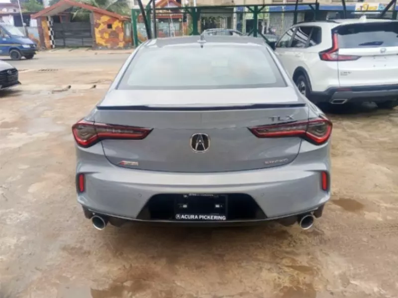 Acura TLX   - 2025