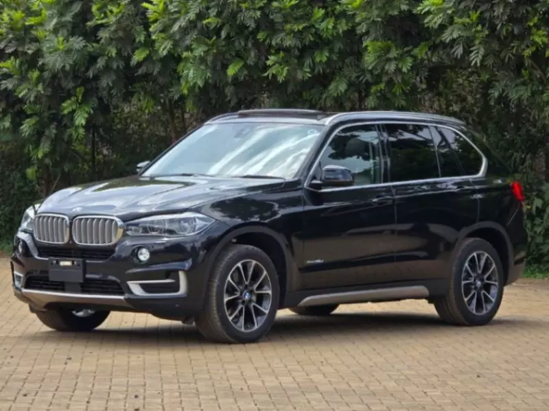 BMW X5   - 2017