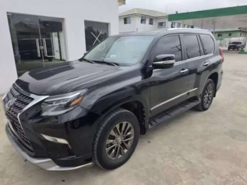 Lexus GX 460   - 2010