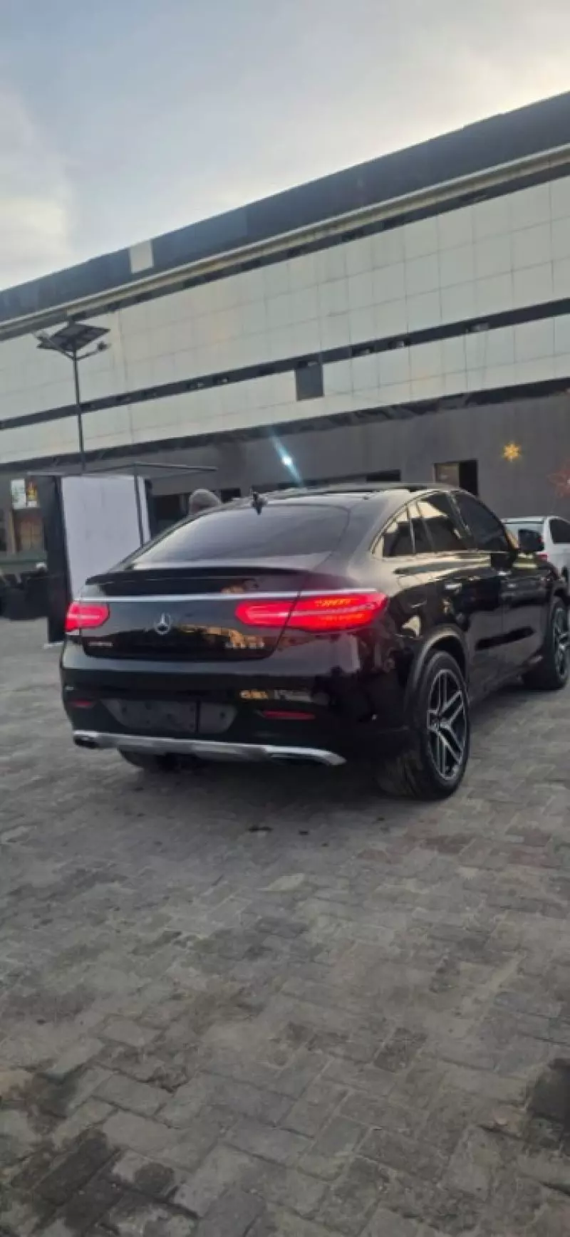 Mercedes-Benz GLE-Class   - 2017