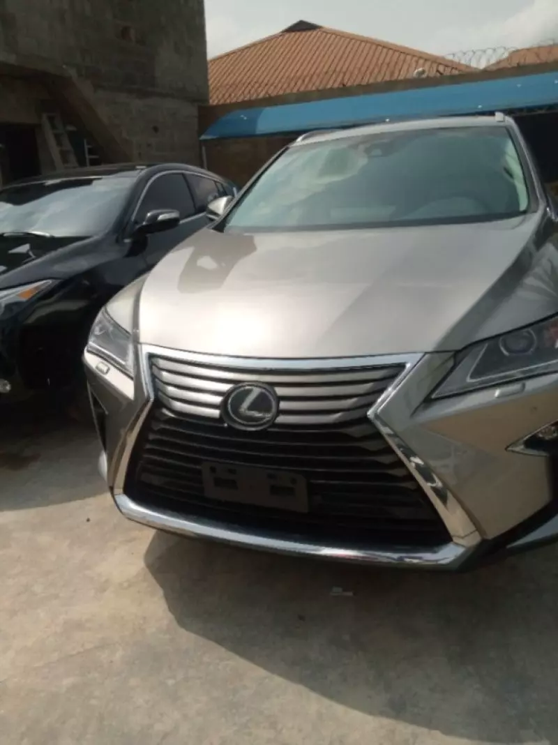 Lexus RX 350L   - 2018
