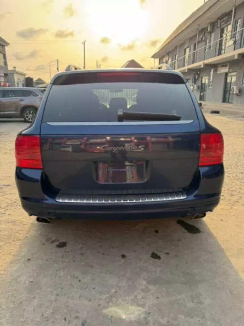 PORSCHE Cayenne   - 2006