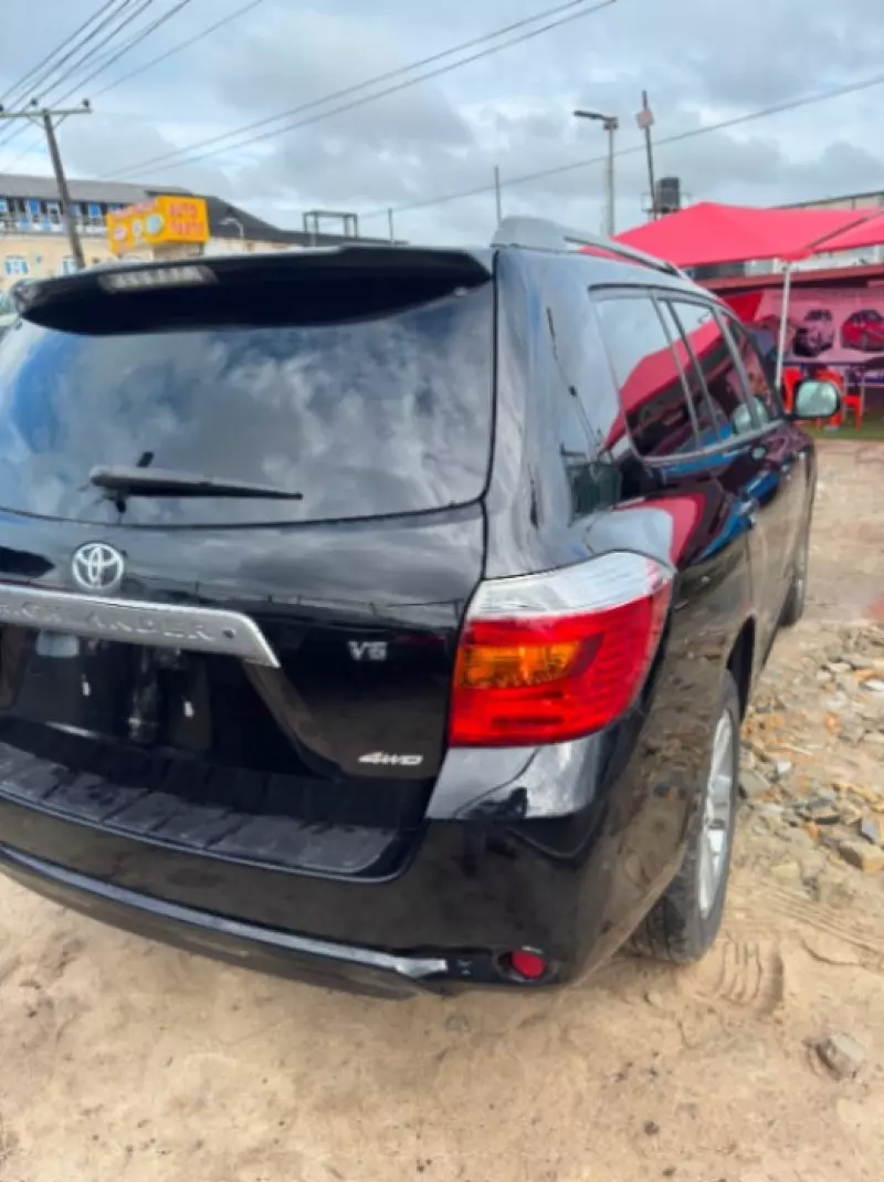 TOYOTA Highlander - 2008