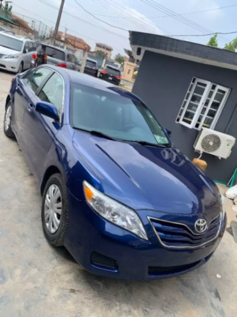 Toyota Camry   - 2007