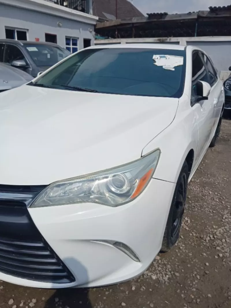 Toyota Camry   - 2015