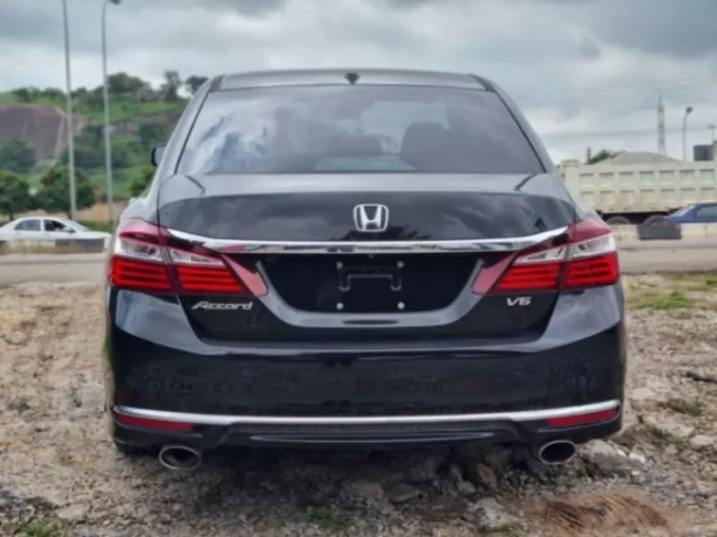 Honda Accord - 2016