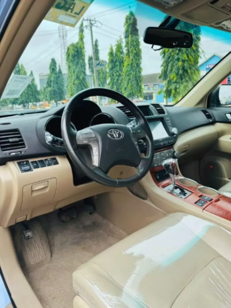 TOYOTA Highlander   - 2008