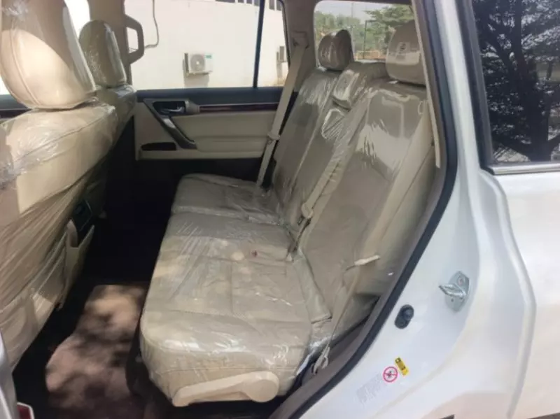 Lexus GX 460   - 2013