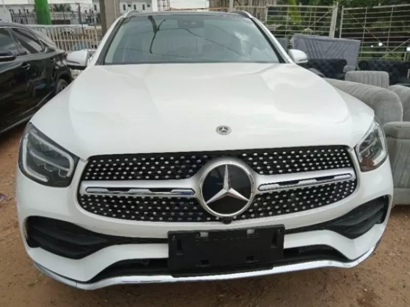 Mercedes-Benz Glc-class   - 2022