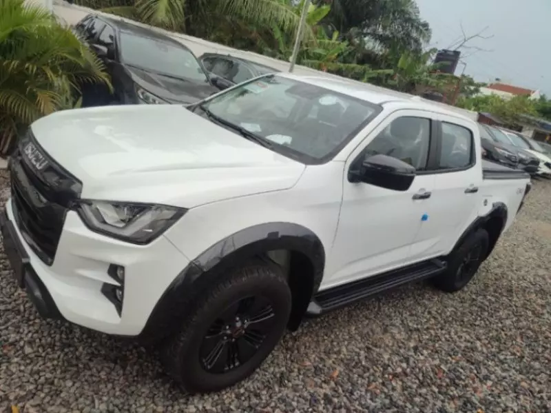Isuzu D-Max   - 2026