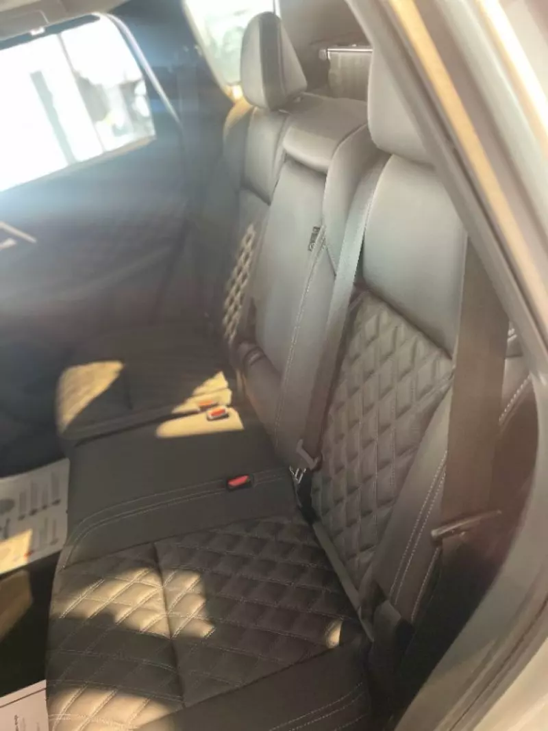 Mitsubishi Eclipse Cross 4x2 - 2025