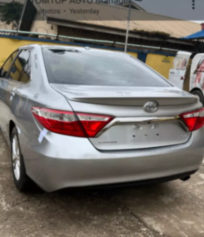 TOYOTA Camry   - 2016