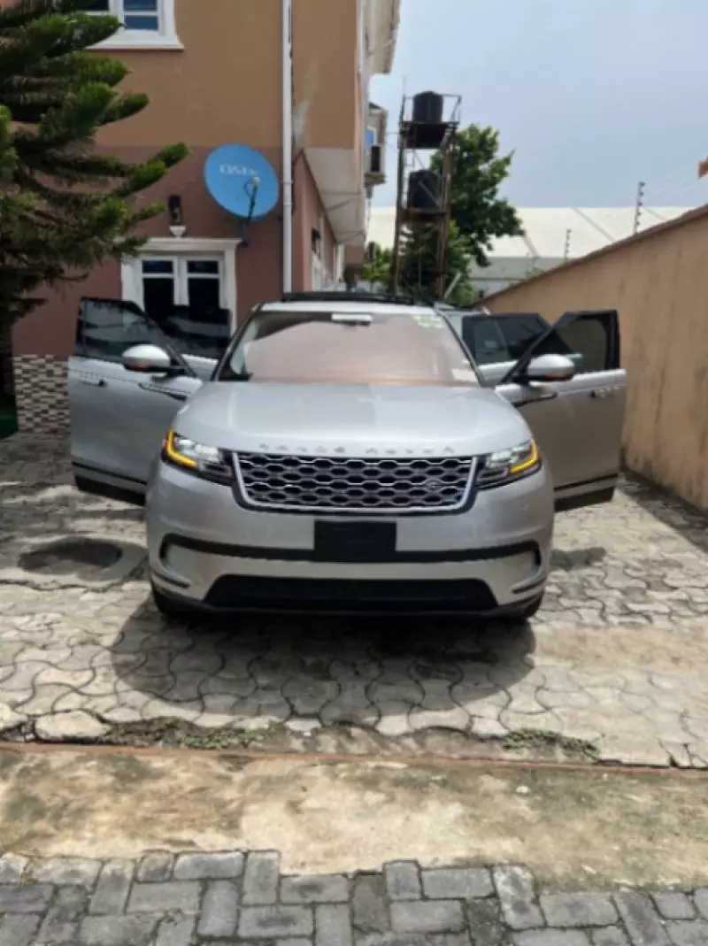 Land Rover Range Rover Velar   - 2018