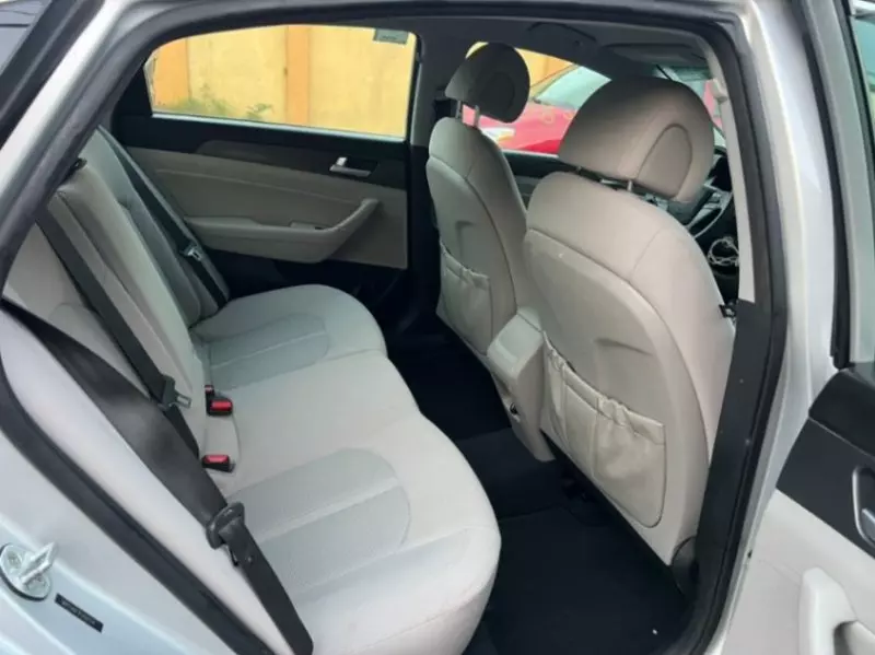 Hyundai Sonata   - 2015