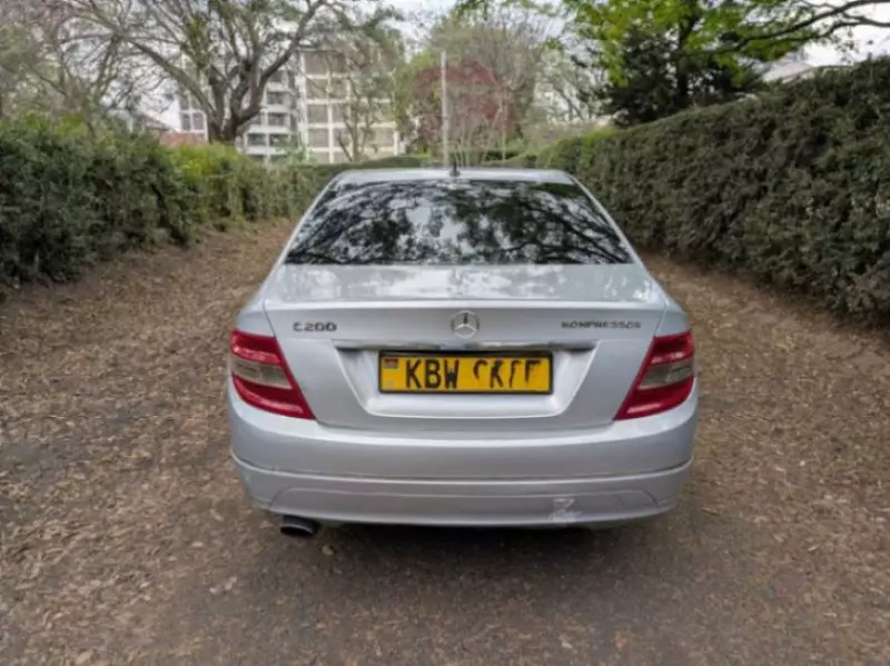 Mercedes-Benz C 200   - 2007