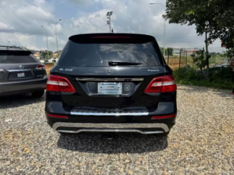 Mercedes-Benz ML 350   - 2014