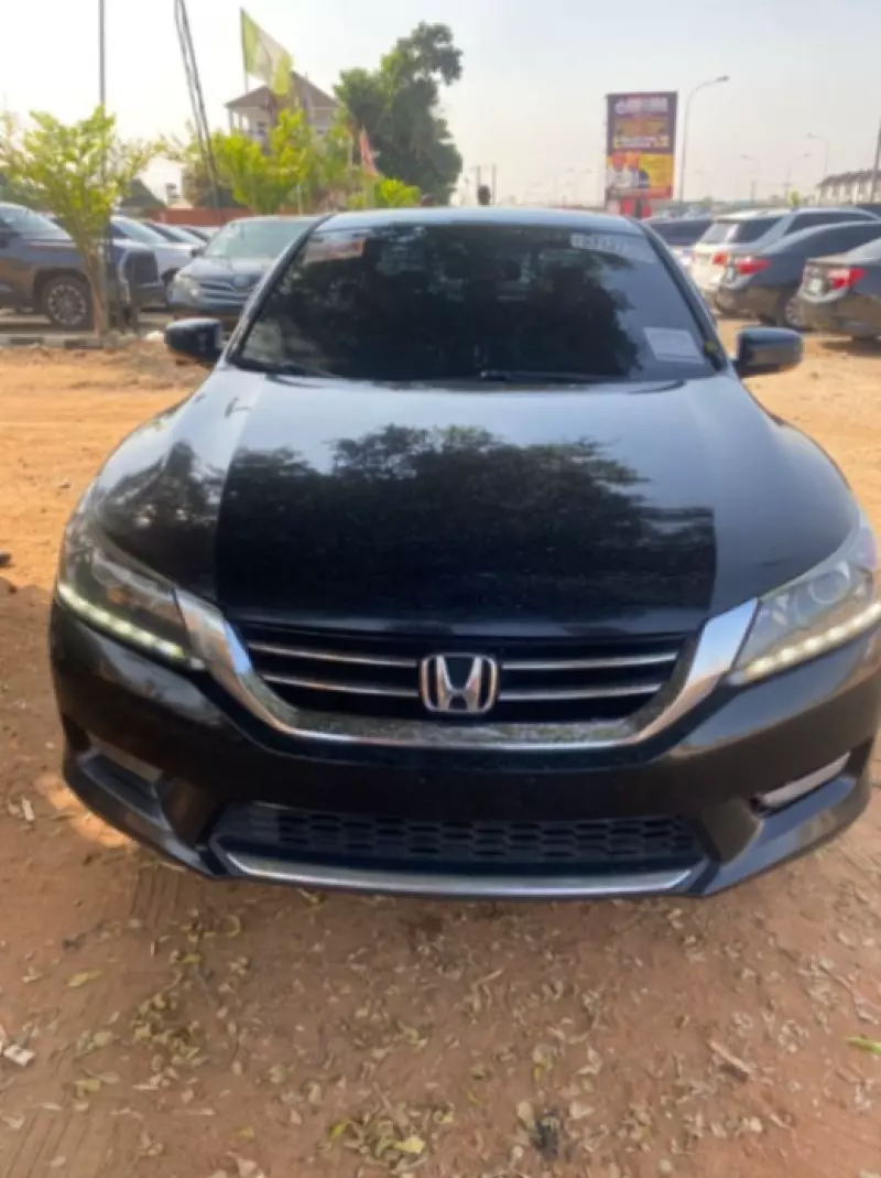 Honda Accord   - 2014