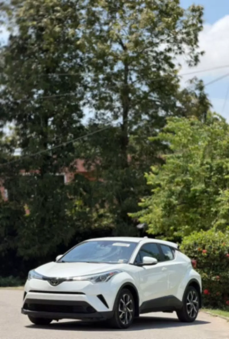 Toyota C-HR   - 2019