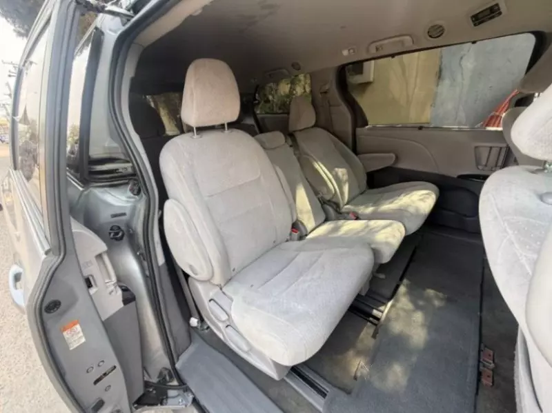 Toyota Sienna   - 2015