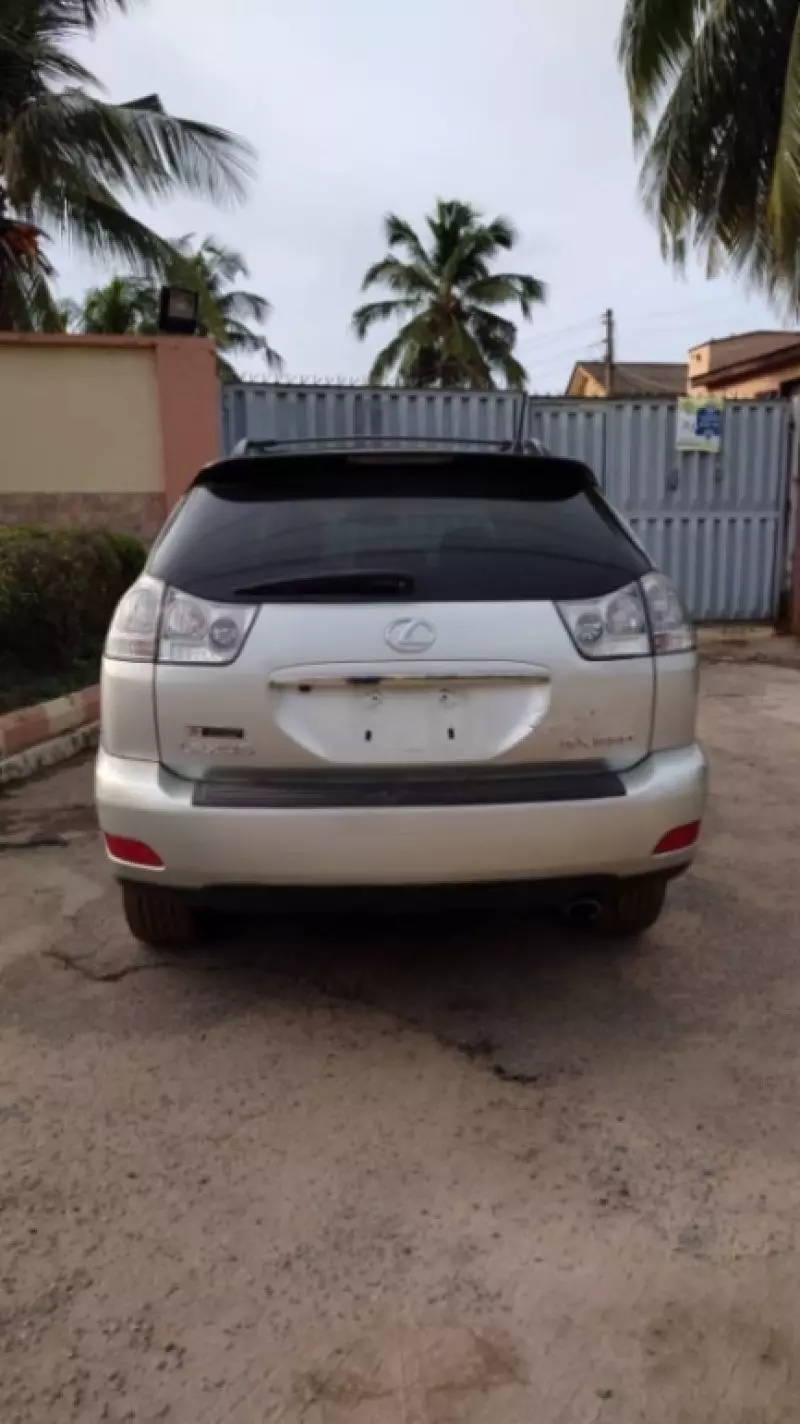 Lexus RX 330   - 2005