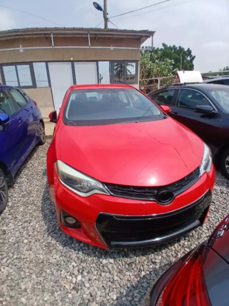 TOYOTA Corolla   - 2016