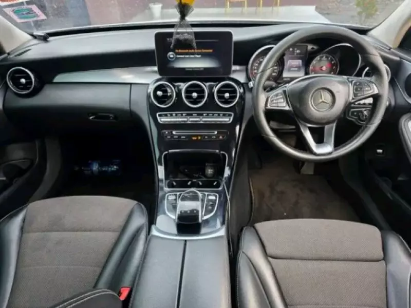 Mercedes-Benz C 200   - 2014