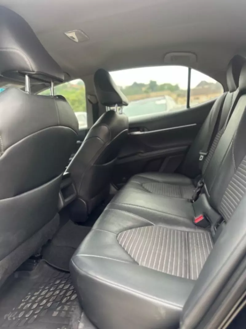 TOYOTA Camry   - 2019