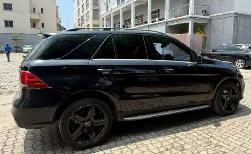 Mercedes-Benz GLE 350 - 2017