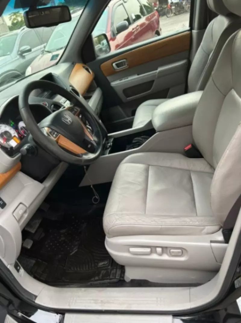 Honda Pilot   - 2011